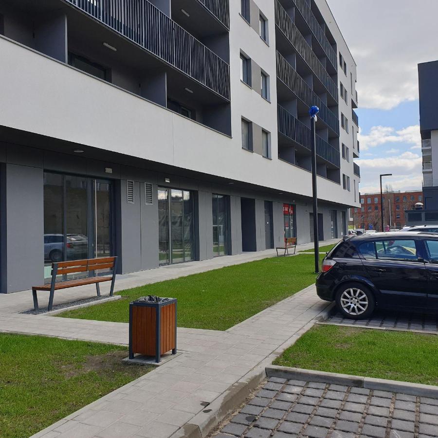 Q Apart Amber - Studio, Manufaktura, Klimatyzacja I Garaz Gratis, Netflix, Fv, Gwarancja Zadowolenia Λοτζ Εξωτερικό φωτογραφία